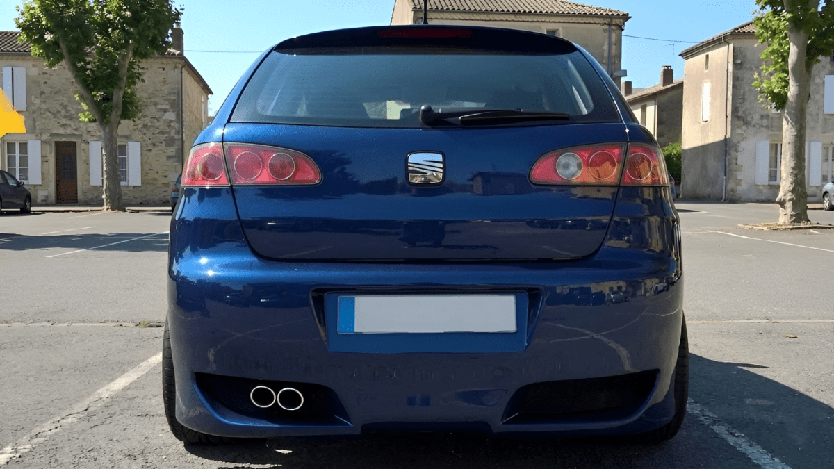Rear Bumper Seat Ibiza 6L Vecktor 2002-2008 - Para-Choques - Bruma Mágica - 0106190
